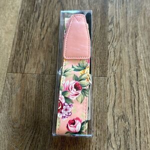 ❤️5/$25 +Bundle Sale | Bundle 5 items $7-$9 & Save! Otherwise priced as marked!